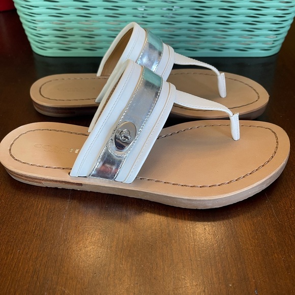 COACH Eileen Turn lock Slide Sandals Flip Flops - Picture 3 of 8